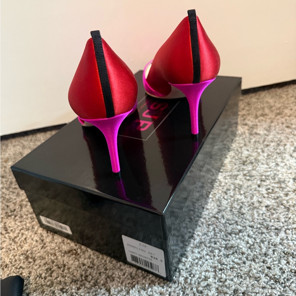 SJP by Sarah Jessica Parker red and pink heels - Picture 4 of 8